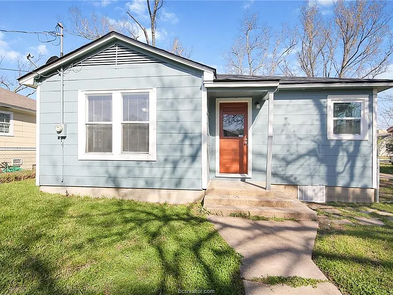 1504 Baker Ave — Photo 17