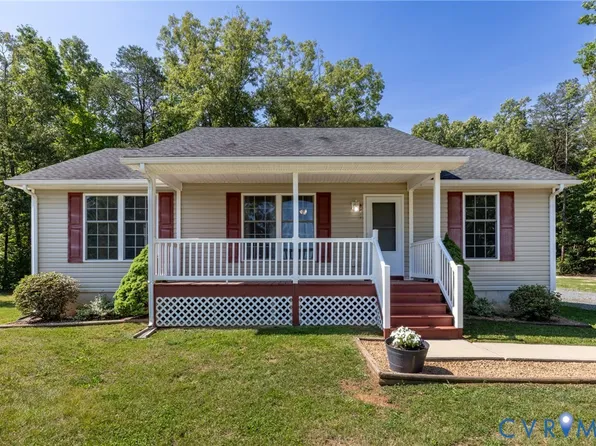 115 Windsor Pl, Buckingham, VA 23921