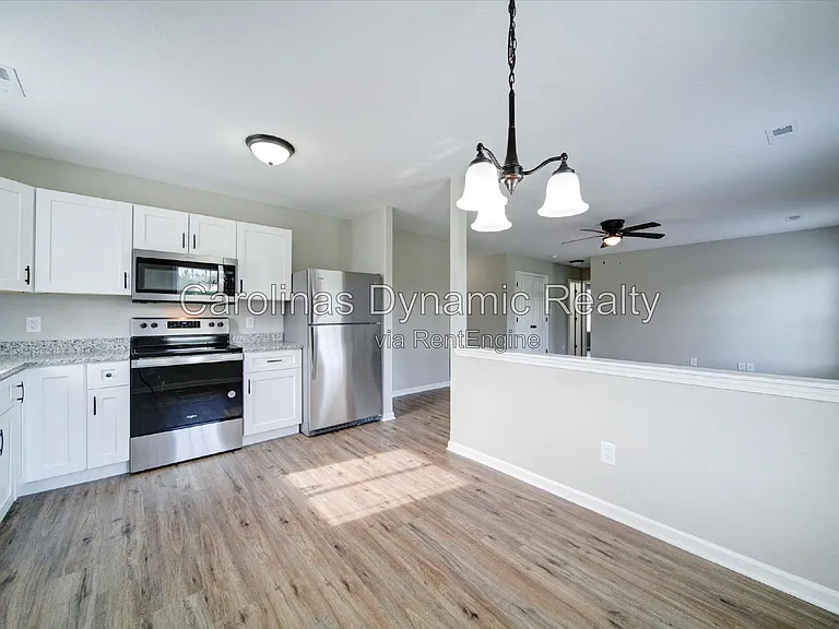 3702 Cardinal Bluff Ln — Photo 20