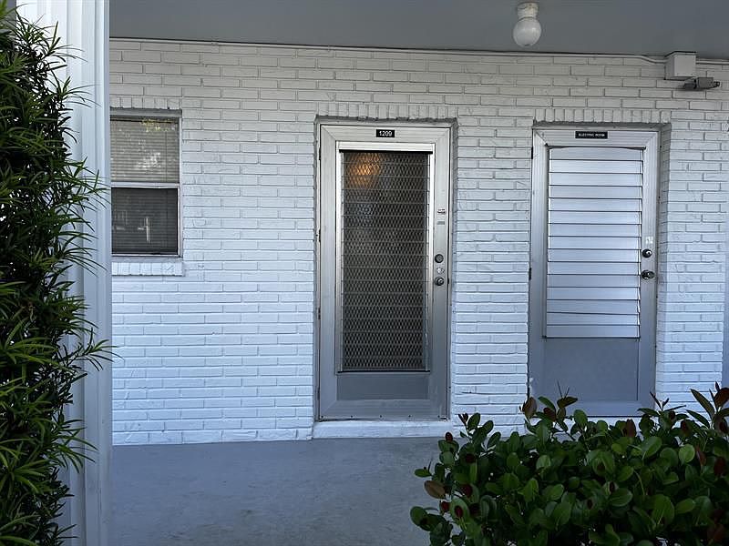 1st image of 2660 Southurst Ter #22