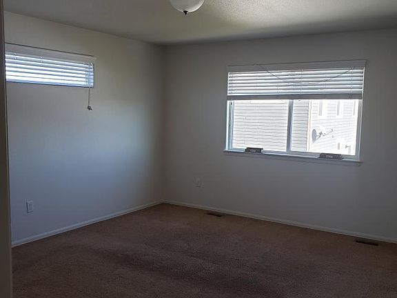 3rd image of 1045 Cherrybrook Dr