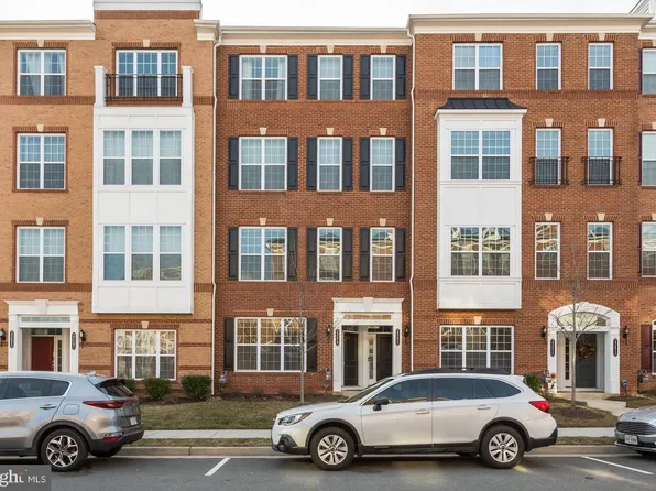23479 Belvoir Woods Ter, Ashburn, VA 20148