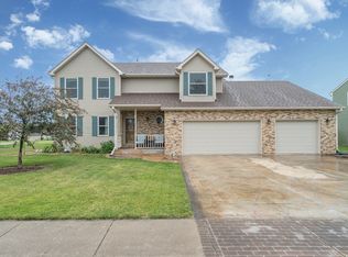 755 Pheasant Ln, Coal City, IL 60416