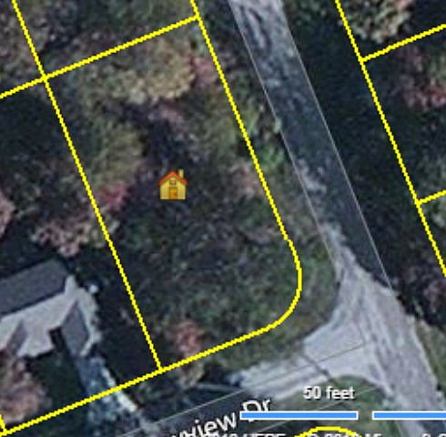 2nd image of 213 Meadowview Dr