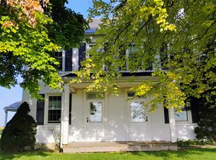 325 Schoeneck Rd, Stevens, PA 17578