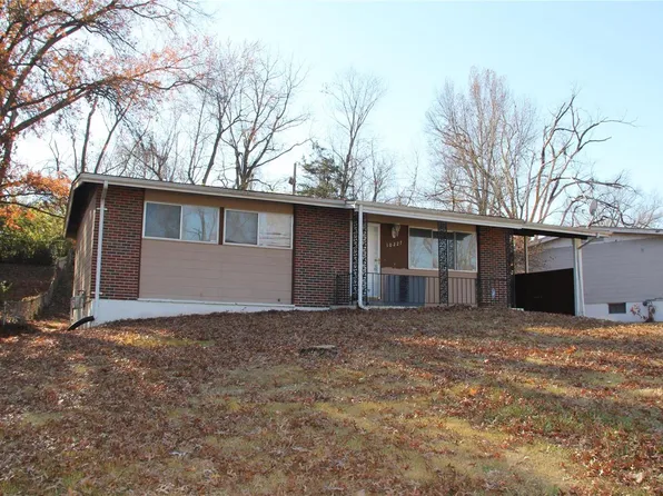 10227 Green Valley Dr, Saint Louis, MO 63136