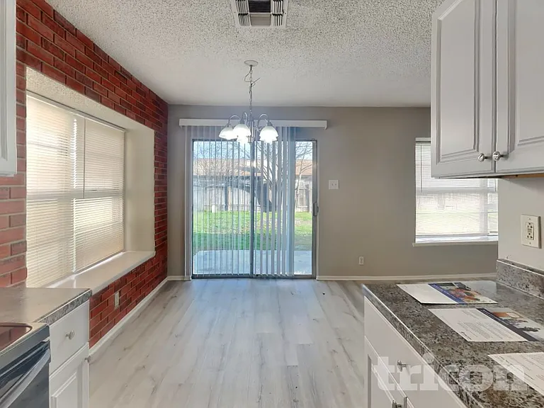 5223 Tom Stafford Dr — Photo 5