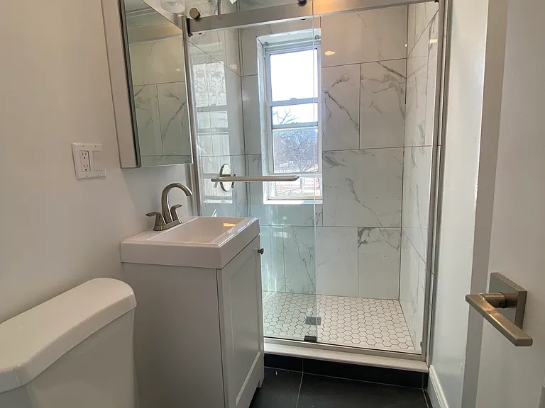 112 Jersey ST. — Photo 6