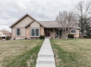 2075 Willow Trl, Saint Charles, MO