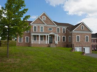 21 Susie Blvd, Poughkeepsie, NY 12603