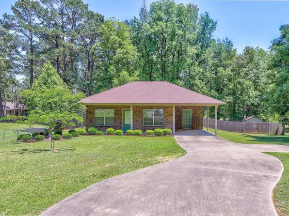6102 Airline Dr, Texarkana, TX 75503