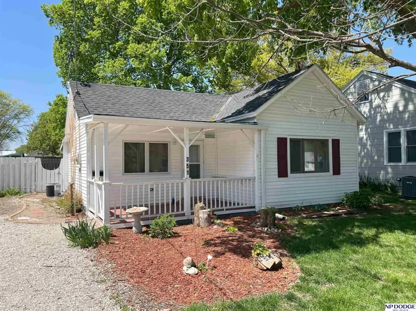 351 N 21st St, Blair, NE 68008