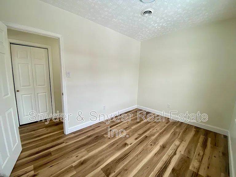 884 Copley Rd #4 — Photo 8