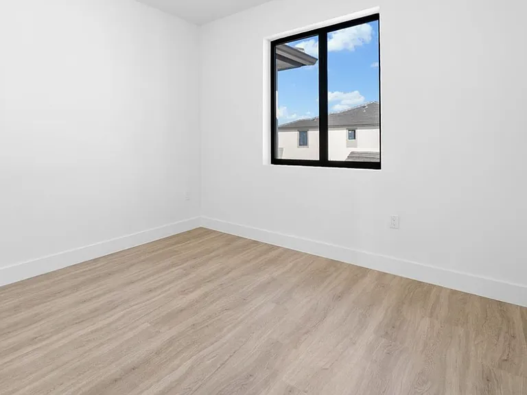 344658 SW 190th Ave — Photo 10