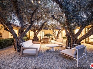 1296 Capri Dr, Pacific Palisades, CA 90272