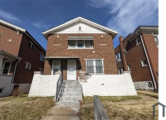4951 Warwick Ave #1