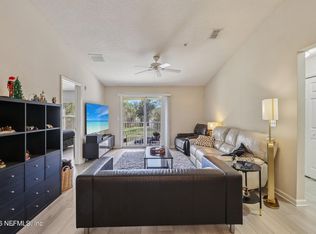 4240 MIGRATION Drive #6, Jacksonville, FL 32257