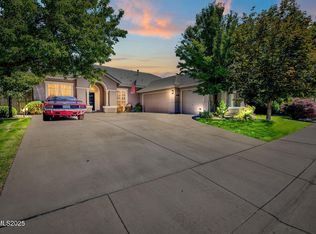 1445 Bronze Canyon Dr, Reno, NV 89521