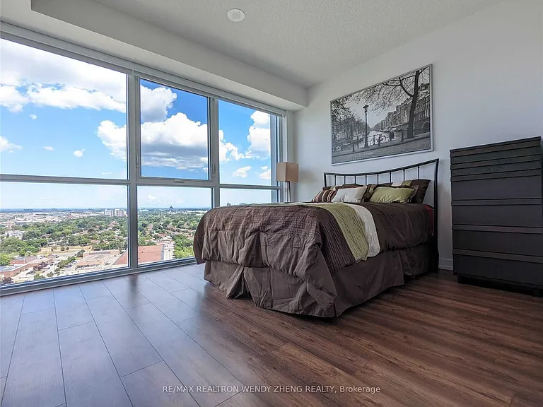 225 Village Green Sq #2602 — Photo 12