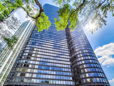 155 N Harbor Dr APT 4003, Chicago, IL, 60601
