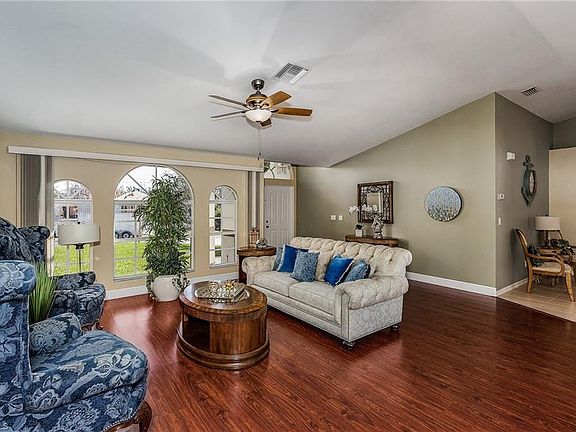 5th image of 2812 SW 18th Ave