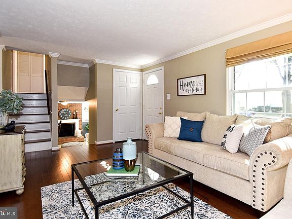 2nd image of 6144 Windward Dr