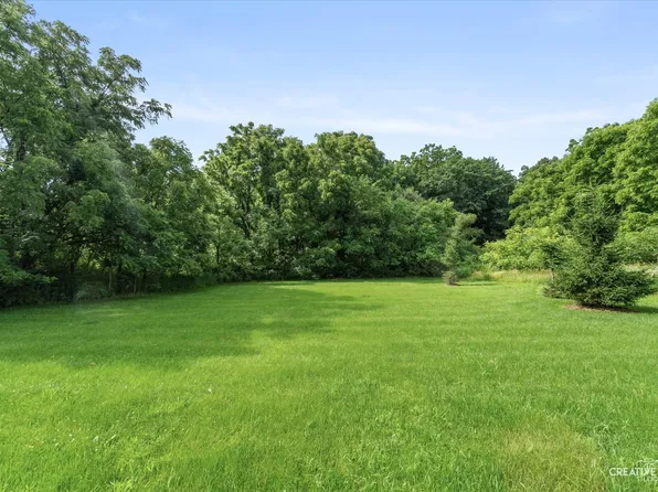 7224 Fitkins Dr, Oswego, IL 60543