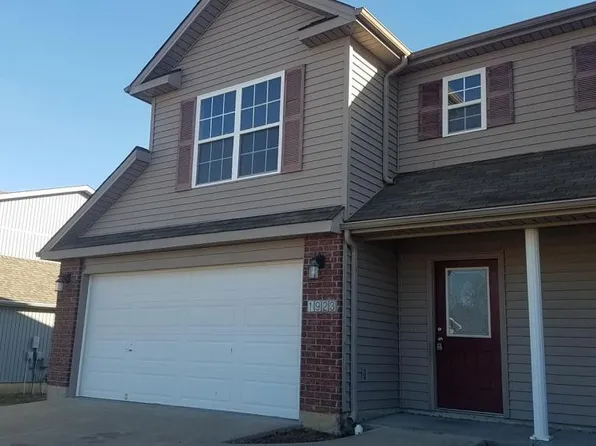 1923-25 S Arrowhead Dr #1923, Independence, MO 64057