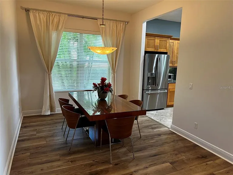 12051 Thornhill Ct — Photo 20