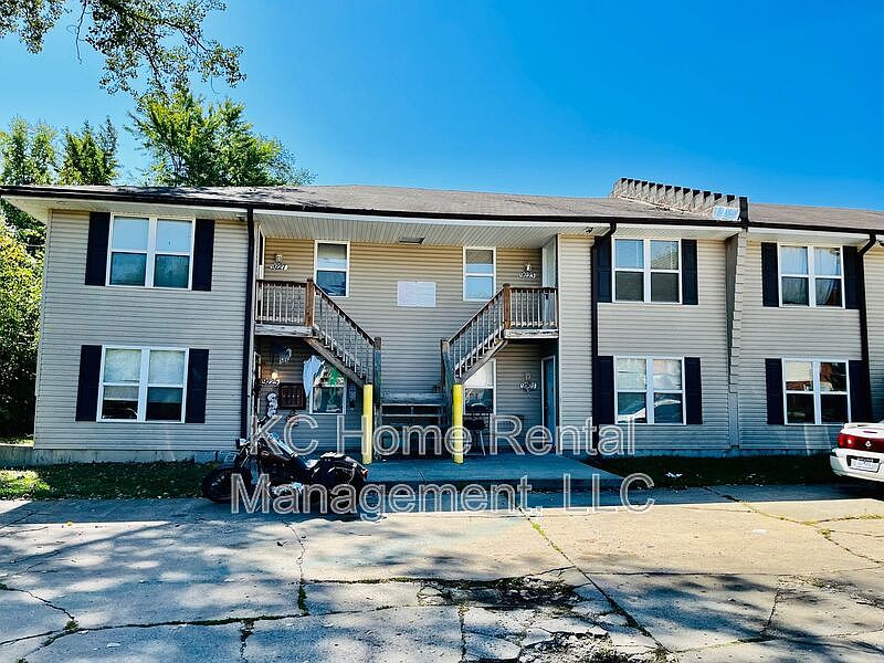 1st image of 9215 E 54th St