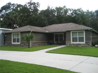 2765 County Road 414, Lake Panasoffkee, FL 33538