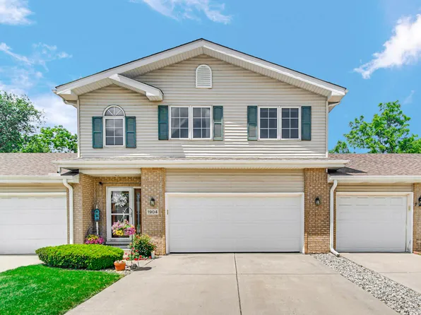 1904 Church St, Dyer, IN 46311