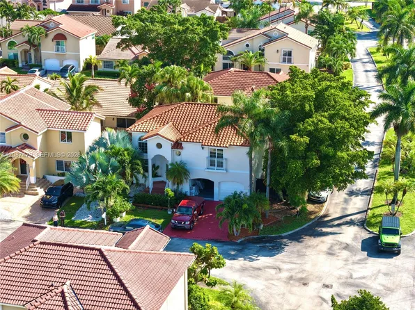 4631 SW 154th Pl, Miami, FL 33185