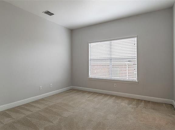 5th image of 2449 Channel Isle Dr