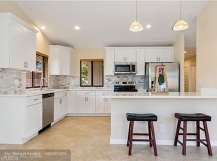 21620 Casa Monte Ct, Boca Raton, FL 33433