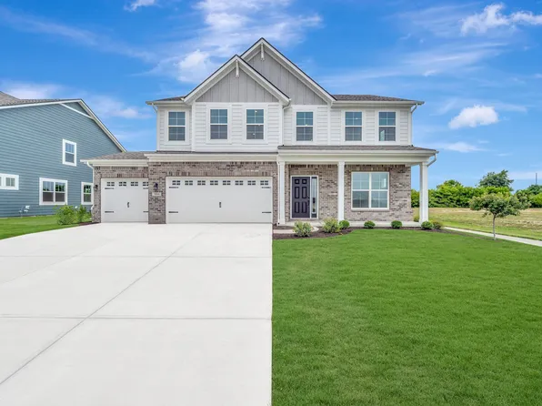 9884 Glad Grist Dr, McCordsville, IN 46055