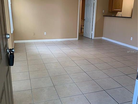 3rd image of 4712 Walden Cir #17
