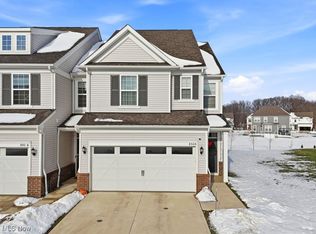 850 Dipper Ln #5, Aurora, OH 44202