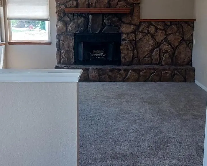 396 W Mangrum Dr — Photo 4