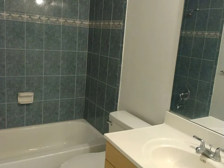 5076 Wellington Rd — Photo 21