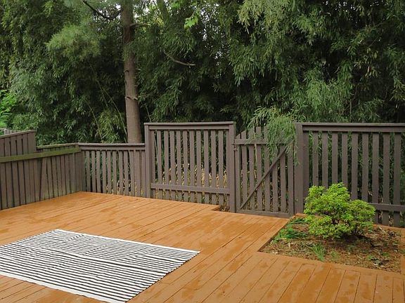 4th image of 1709 Ivy Oak Sq #18
