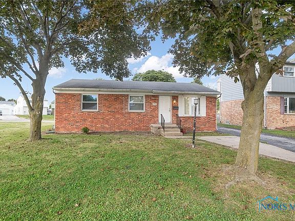 2nd image of 4314 Dahlia Dr