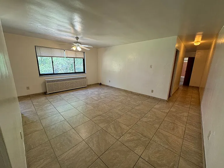 819 College Avenue — Photo 39