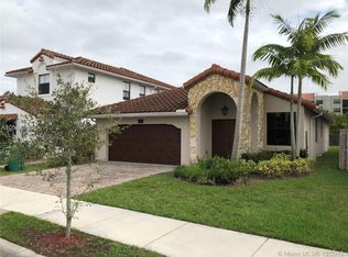 887 NW 104th Ave, Miami, FL 33172