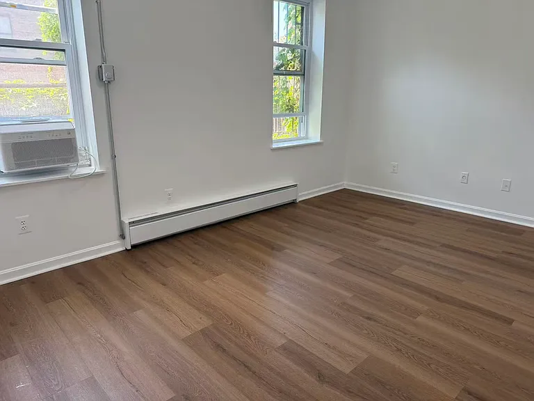 213 E Berkeley St #2 — Photo 7