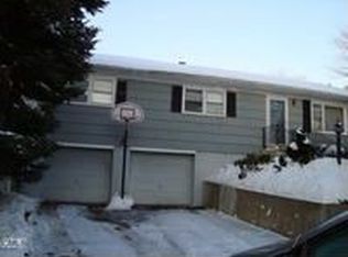 134 Cross Hill Rd, Monroe, CT 06468