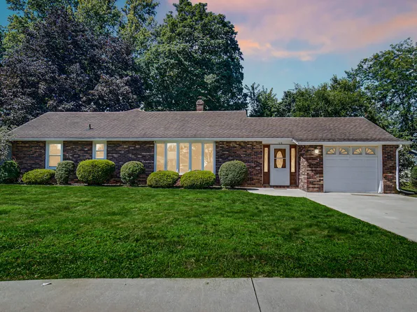 106 D St, Union Mills, IN 46382