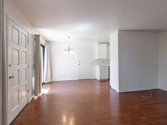 3rd image of 6782 Shakespeare Way