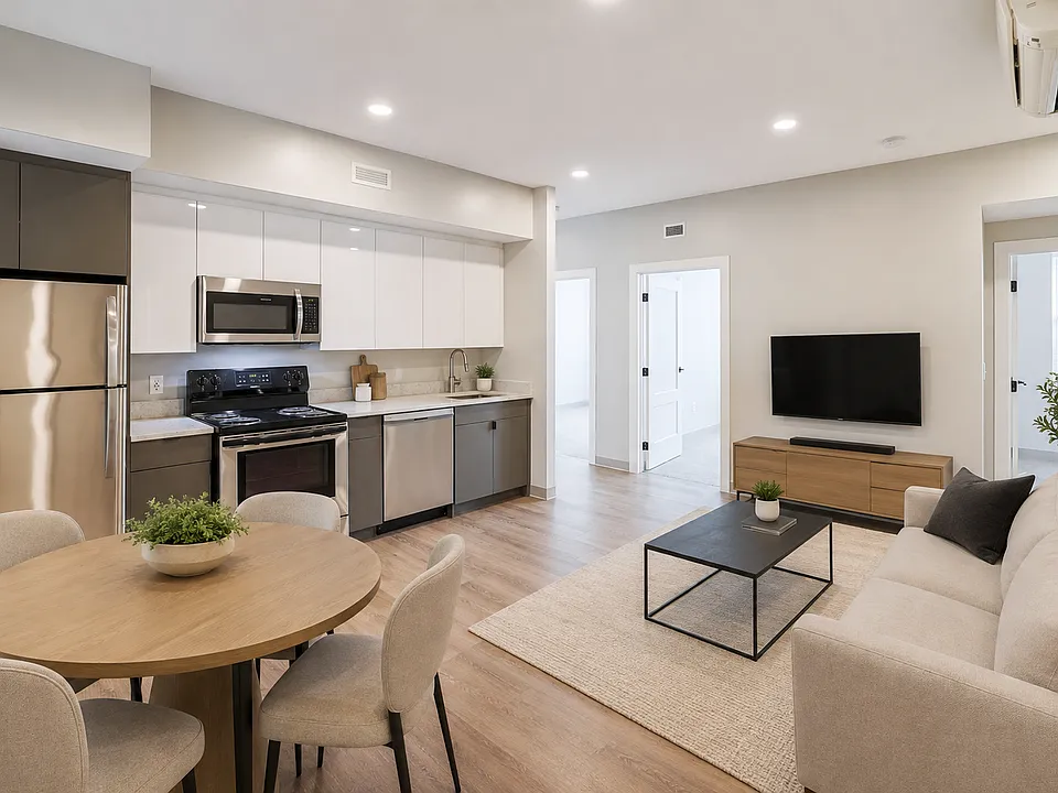 100 Hemenway