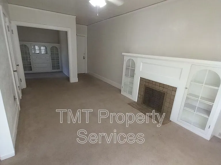 1019 H St #11 — Photo 5